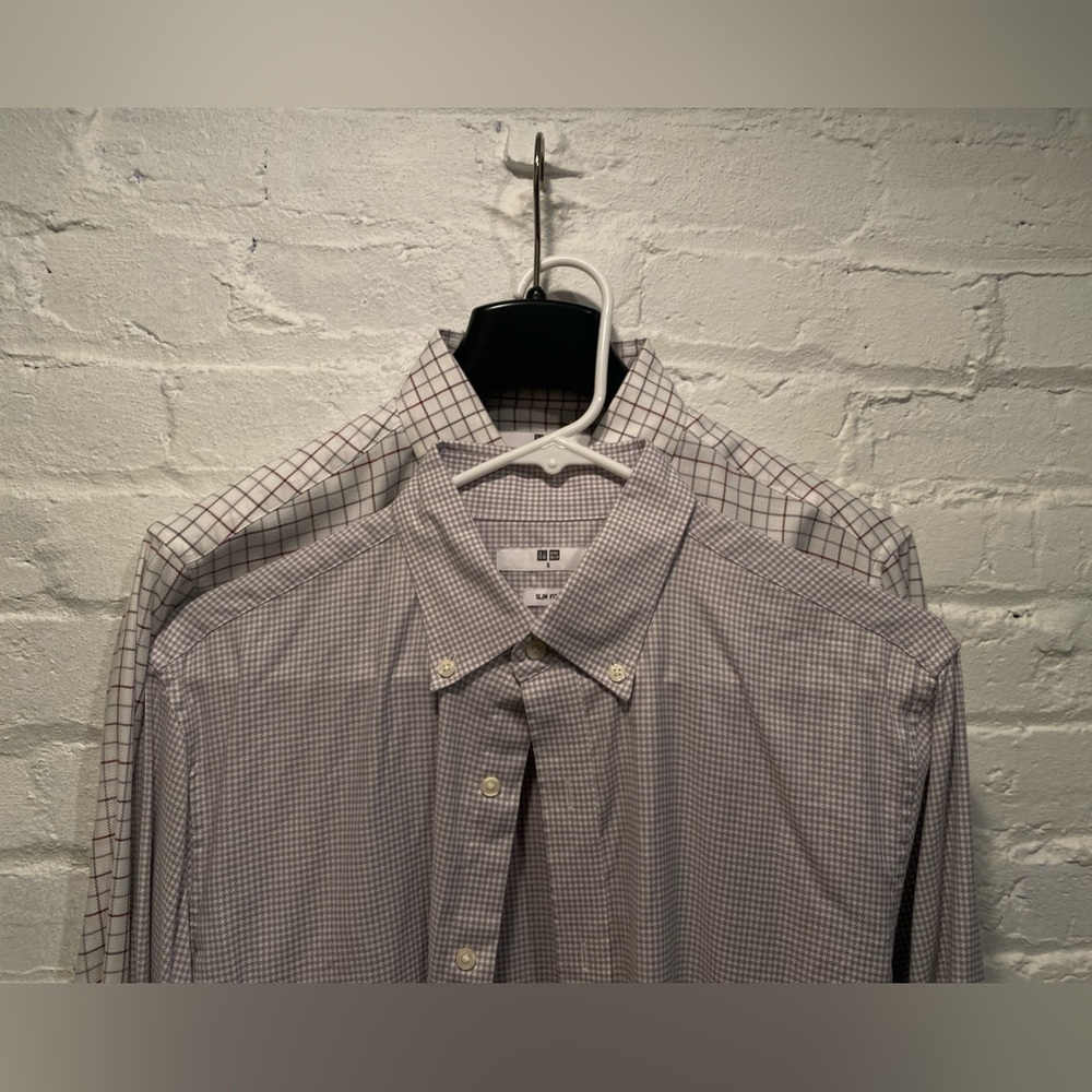 BUNDLE — 2 Uniqlo Dress Shirts — Slim Fit — Men’s, Small